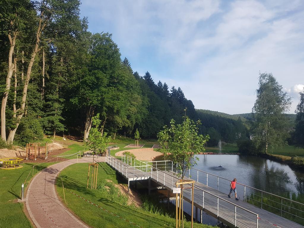 ホテルLandgasthof Waldfrieden Wildensee エクステリア 写真
